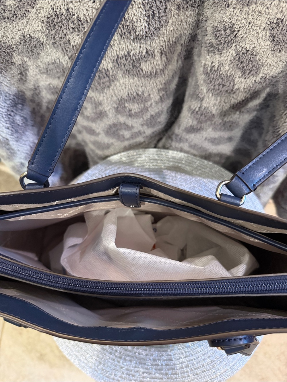 Michael Kors Navy Blue MK Logo Tote - Picture 5 of 11